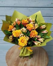 Букет цветов из:  Альстромерии и Розы в Крапивинском