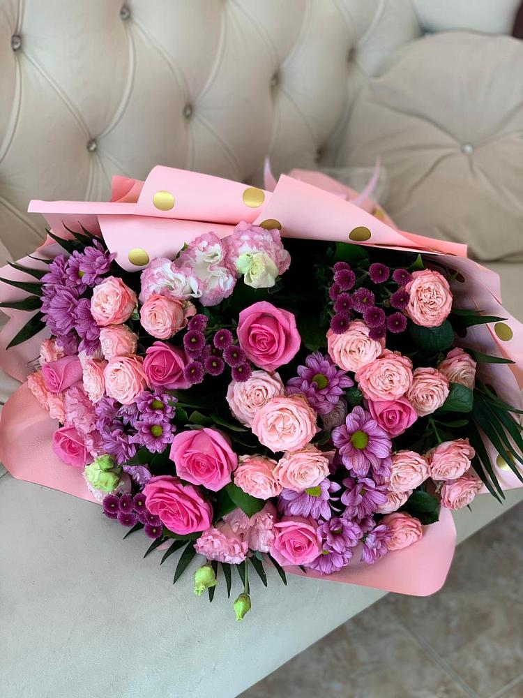 Букет цветов из: Хризантемы, Розы и Лизиантусы в Крапивинском