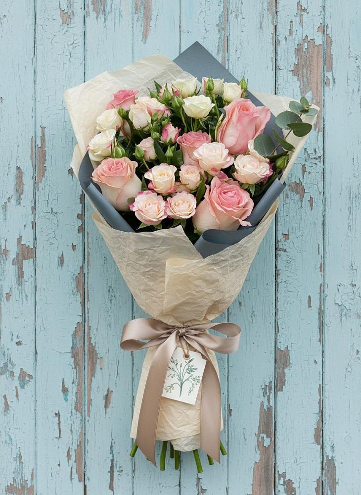 Букет цветов из: Розы в Крапивинском