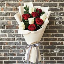 Букет цветов из:  Розы в Крапивинском