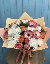 Букет цветов из:  Розы, Герберы и Хризантемы в Крапивинском