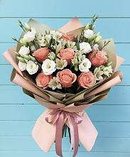 Букет цветов из:  Розы, Альстромерии и Лизиантусы в Крапивинском