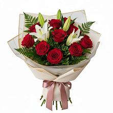 Букет цветов из:  Лилии и Розы в Крапивинском