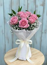 Букет цветов из:  Розы в Крапивинском