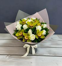 Букет цветов из:  Орхидеи и Розы в Крапивинском