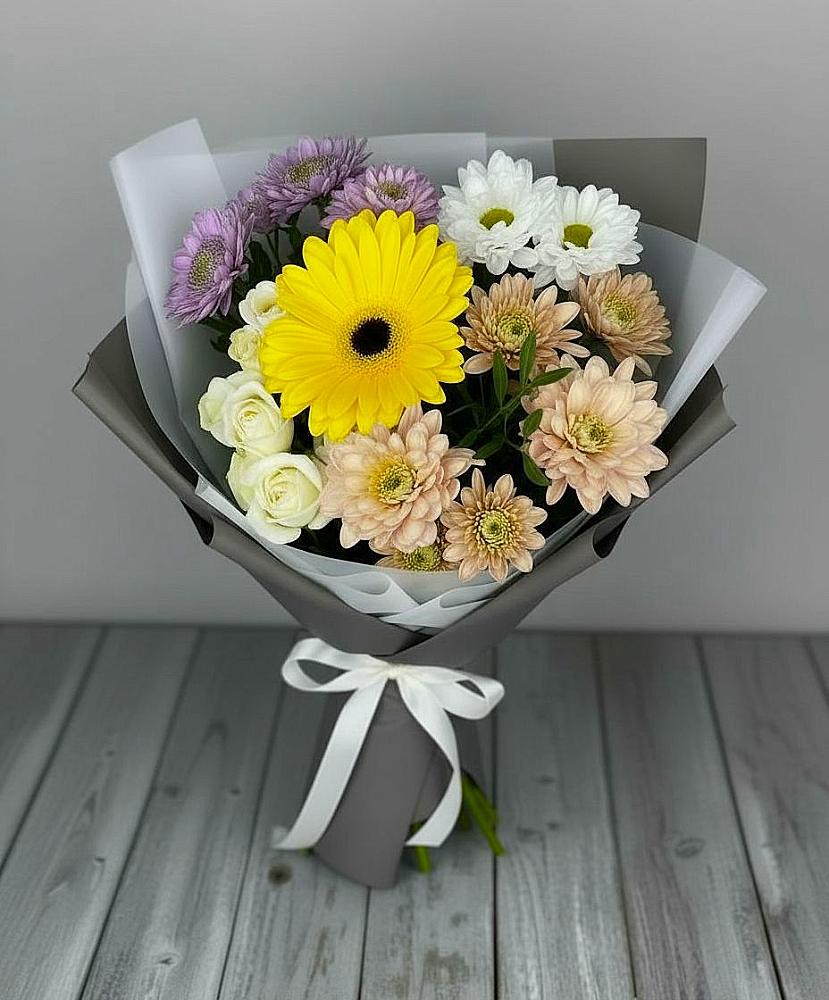 Букет цветов из: Розы, Герберы и Хризантемы в Крапивинском