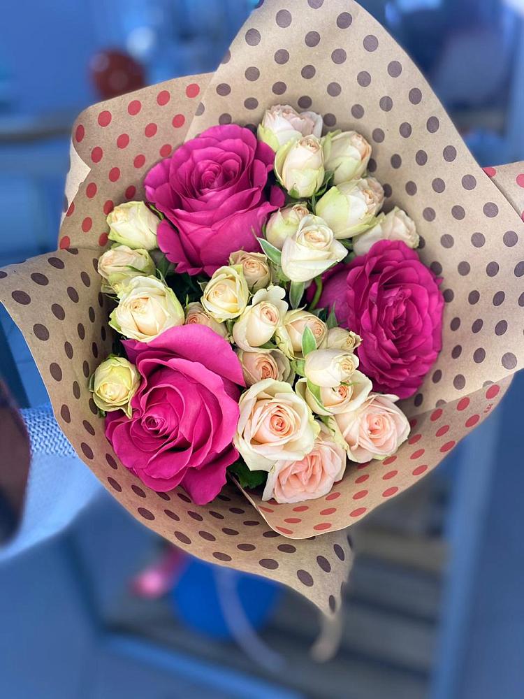 Букет цветов из: Розы в Крапивинском