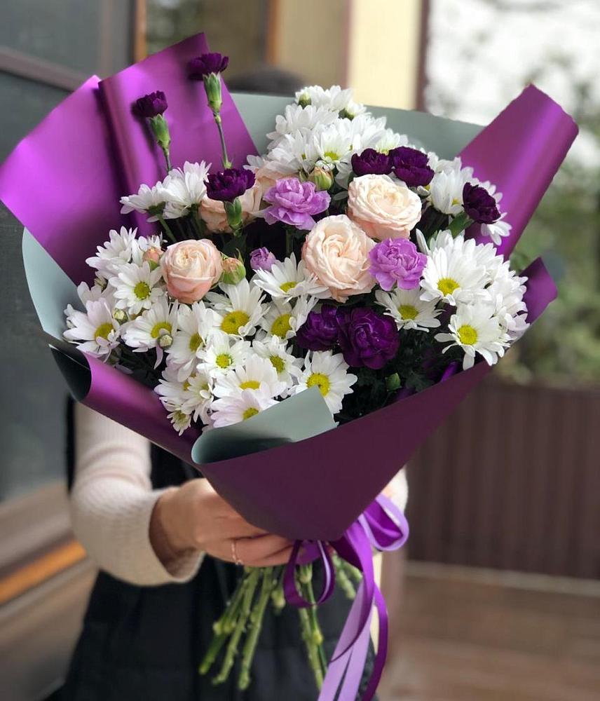 Букет цветов из: Хризантемы, Гвоздики и Розы в Крапивинском