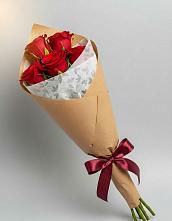Букет цветов из:  Розы в Крапивинском