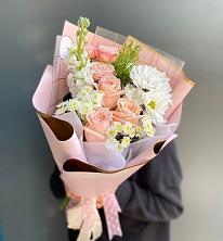 Букет цветов из:  Хризантемы и Розы в Крапивинском