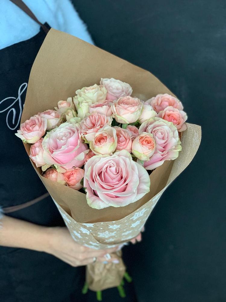 Букет цветов из: Хризантемы и Розы в Крапивинском