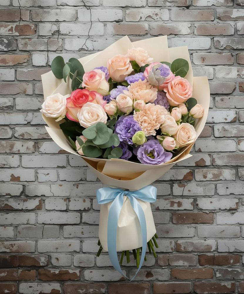 Букет цветов из: Розы, Лизиантусы и Гвоздики в Крапивинском