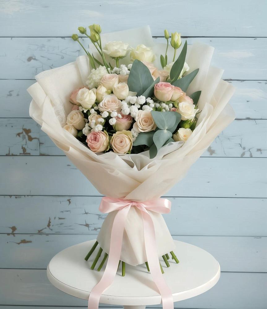 Букет цветов из: Розы и Лизиантусы в Крапивинском