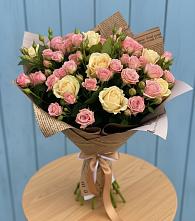 Букет цветов из:  Розы #REPLACE_PRED# Крапивинском