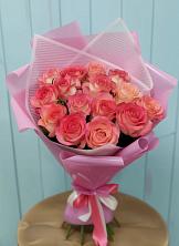 Букет 15 Розовых роз Равель в Крапивинском