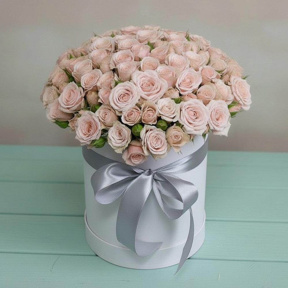 Цветочная композиция из Розы в шляпной коробке в Крапивинском